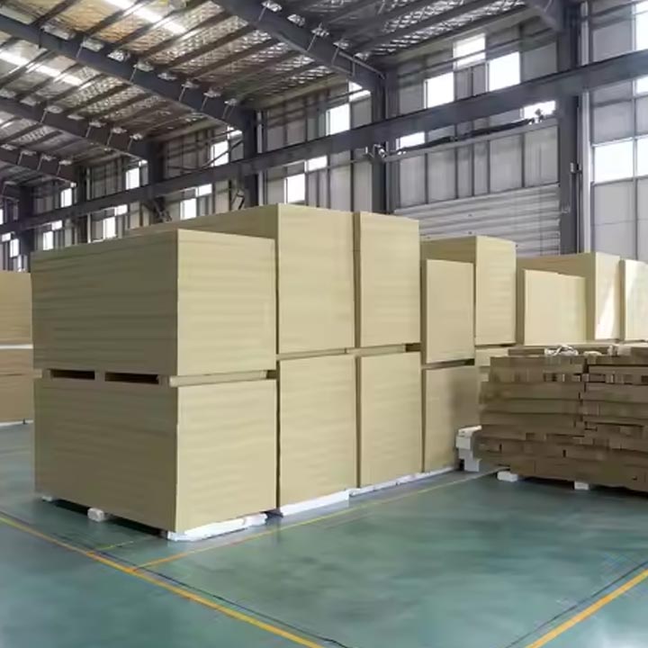 Panel sándwich de acero y lana de vidrio