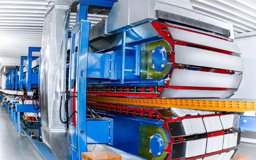 معايير عملية تصنيع الألواح المركبة عالية الجودة معايير عملية تصنيع الألواح المركبة عالية الجودة